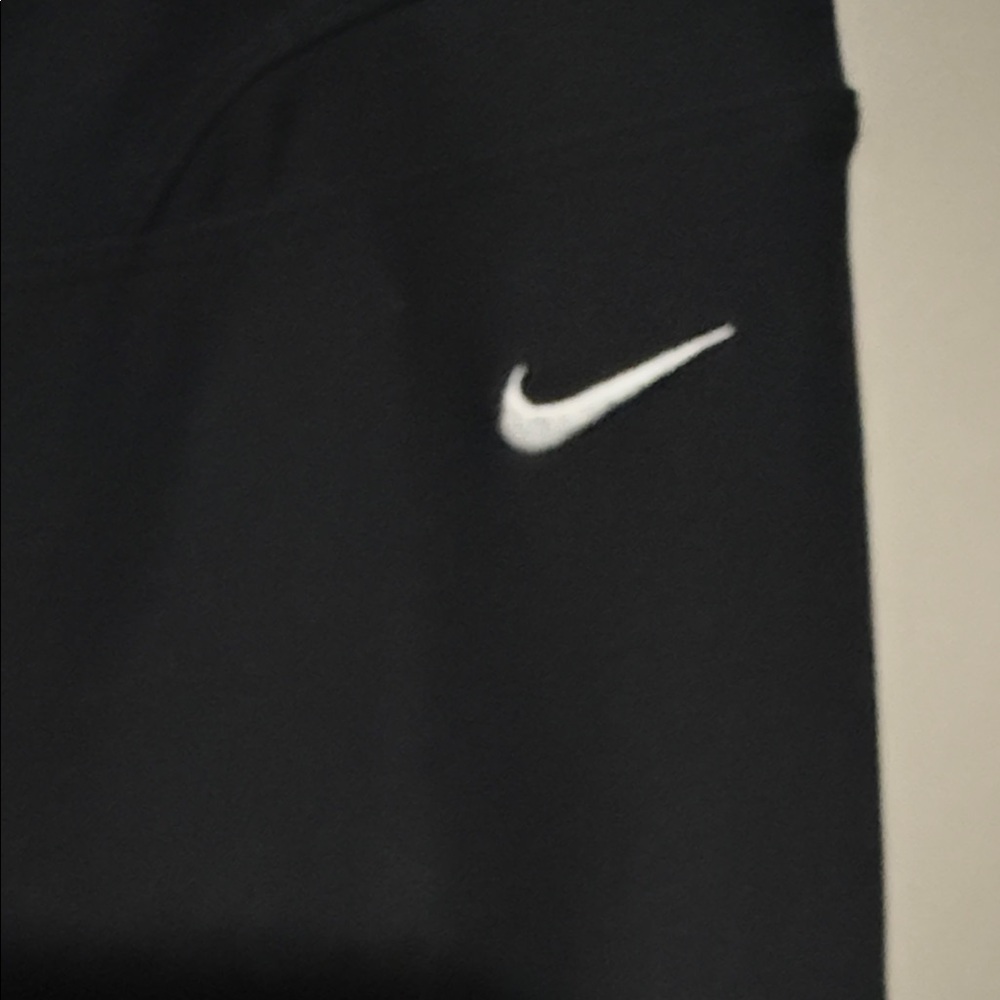 🖤 **Nike Dri-FIT Women’s Black Cropped Pants | Size M** - Picture 2 of 7